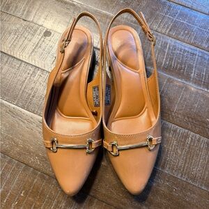 Jones New York Tan Slingback Loafers